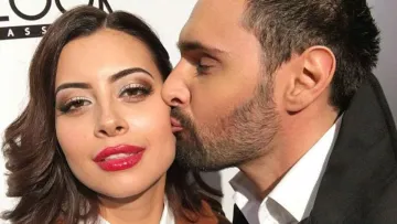 Колишня Козловського прийшла на його концерт з плакатом: співак виклав відео з реакцією на перформанс Раміни