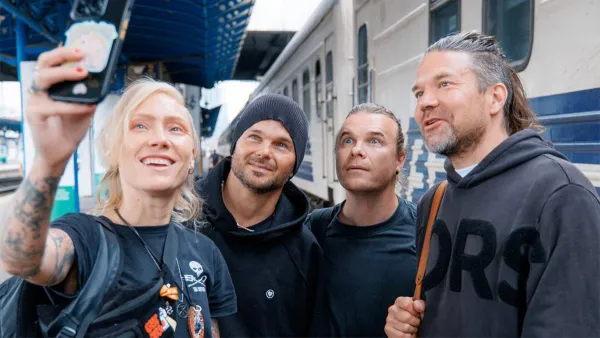 The Rasmus вже прибули до Києва: як провели перший день у столиці учасники Atlas Festival з Фінляндії
