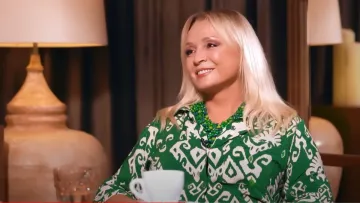 «‎Вперше побачили малюків»: Ауріка Ротару розповіла про зустріч з двоюрідними онуками