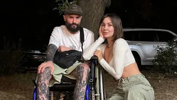 «Шукали якнайбільше»: ексдружина коміка Розового розповіла, куди пішли донати на його реабілітацію