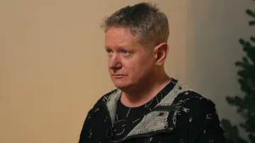 «Розлюбила, напевно»: зірка «Дизель шоу» Євген Сморигін поділився болючими спогадами про розлучення 