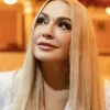 З надувним матрацом в автобусі: Ольга Сумська показала відео оригінального відпочинку під час гастролів