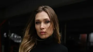 Акторка Олена Світлицька показала, на якому авто їздить: вартість машини шокує