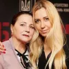 «Дуже бракує Вашої любові»: донька та онука Ніни Матвієнко висловилися на третю річницю смерті співачки