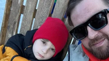 «Сьогодні пацанчику вісім років»: лідер гурту «Без Обмежень» Танчинець привітав сина з днем народження