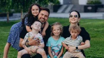 «Потрібні відповідні обставини»: ведучий Тімур Мірошниченко сказав, чи збирається вп’яте ставати батьком