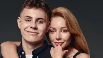 Зіркова мама вдома: Тіна Кароль зворушила рідкісною зустріччю з сином Веніаміном – фото