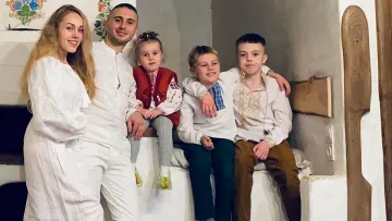 «Я не з тих, хто просто дарує квіти»: Тарас Тополя після розлучення розповів про стосунки з дружиною