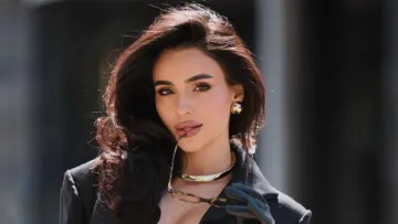 «День, який я не забуду ніколи»: Анна Трінчер заінтригувала фото з пропозицією заміжжя