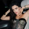Осідлала «залізного коня»: Трінчер вразила мережу запальним відео на гоночному мотоциклі