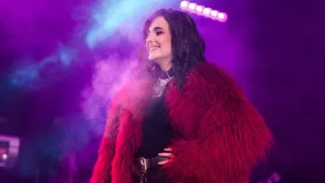 «В мінус 15 концерту у мене ще не було»: Анна Трінчер показала відео з екстремального виступу в Яремче