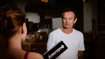 Вакарчук назвав суму, яку вдалося зібрати на сольних концертах: куди пішли гроші від вокаліста «Океан Ельзи»