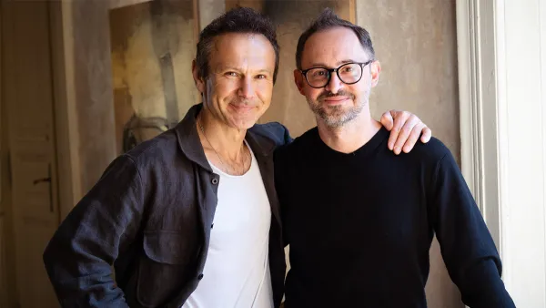 Панельний будинок з тарганами: Святослав Вакарчук згадав про переїзд гурту «Океан Ельзи» до Києва