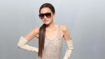 Їй точно 76? Вера Вонг знов здивувала фігурою у відкритому вбранні для церемонії Оскар