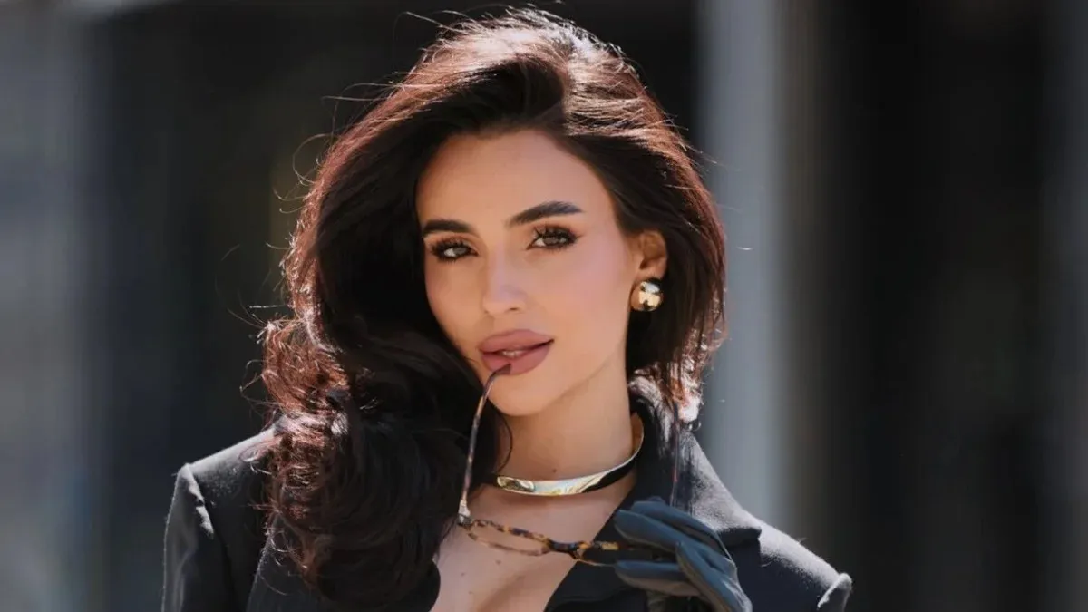 «День, який я не забуду ніколи»: Анна Трінчер заінтригувала фото з пропозицією заміжжя