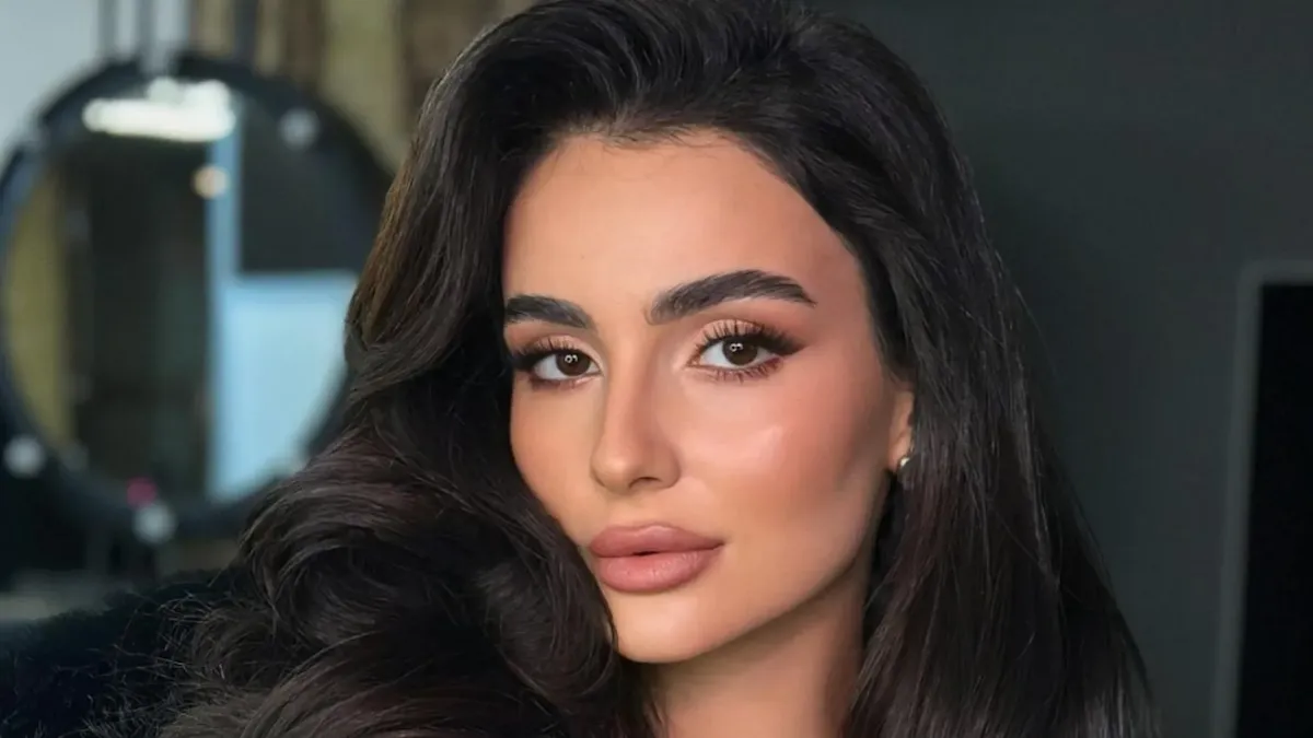 «Все побудовано спеціально»: Трінчер розкрила секрети зйомок кліпу «Любов-шутер»