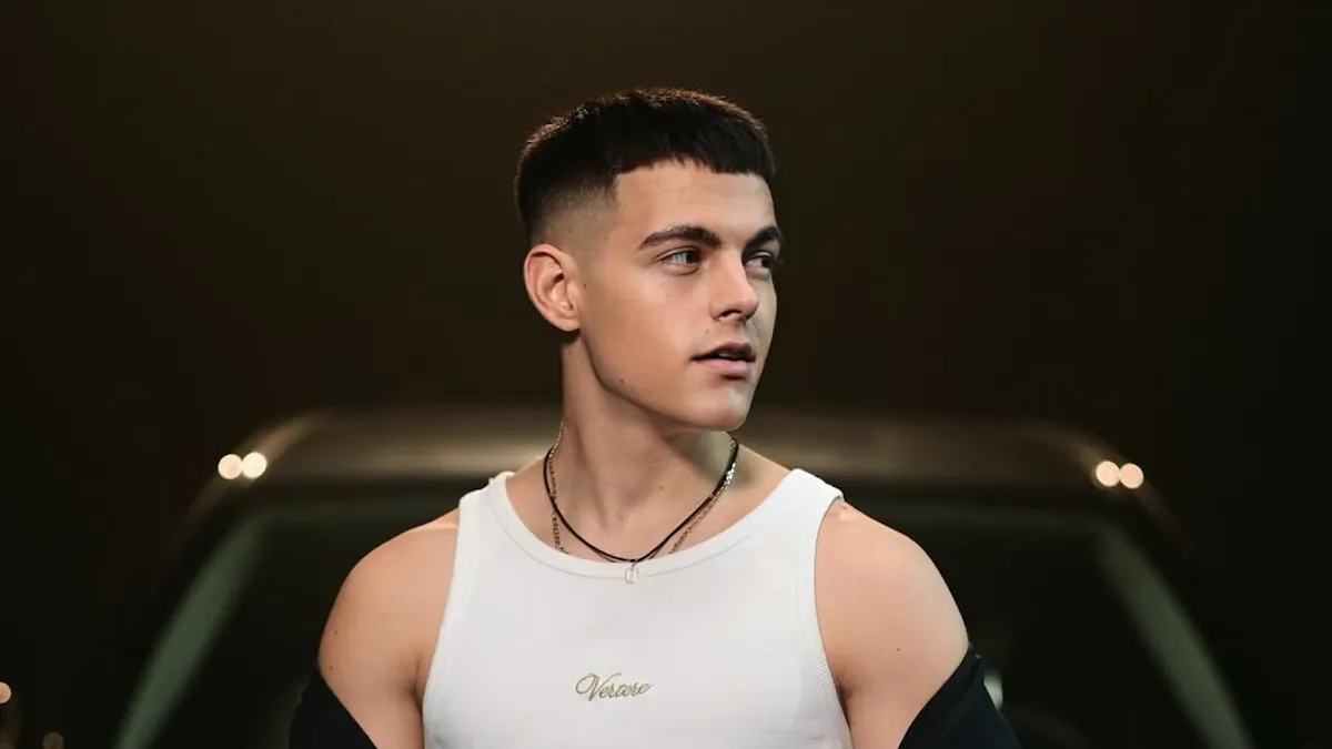 «Мене почали відкачувати‎»: відомий український співак згадав, як ледь не помер у Новорічну ніч