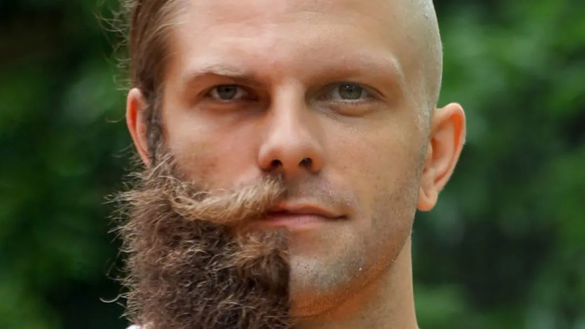 «Нікого не закликаю до дій»: колишній журналіст та телеведучий став монахом, але не православним