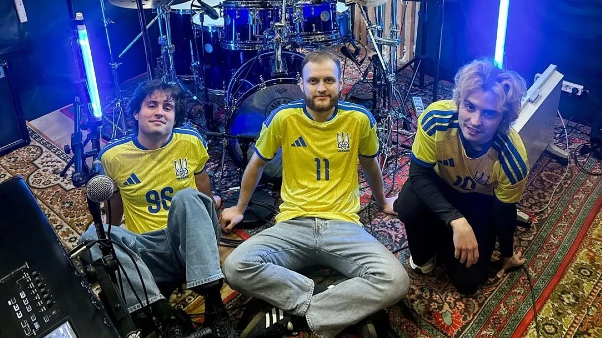 «Ми величезні прихильники футболу вже 20 років»: гурт Ziferblat закликав підтримати збірну України 