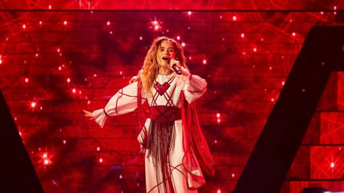 Яскраво і з орнаментами: Україна показала першу репетицію Софії Нерсесян на Дитячому Євробаченні-2025