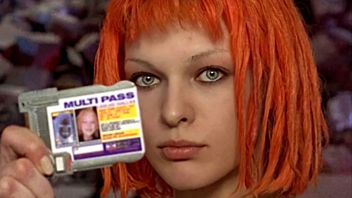 Мілі Йовович – 50! Цікаві факти про зіркову акторку українського походження – топ-5 найкращих фільмів