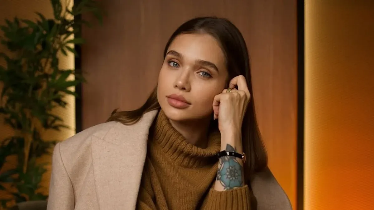 «Випало майже все волосся»: Саша Бо шокувала наслідками підтяжки обличчя