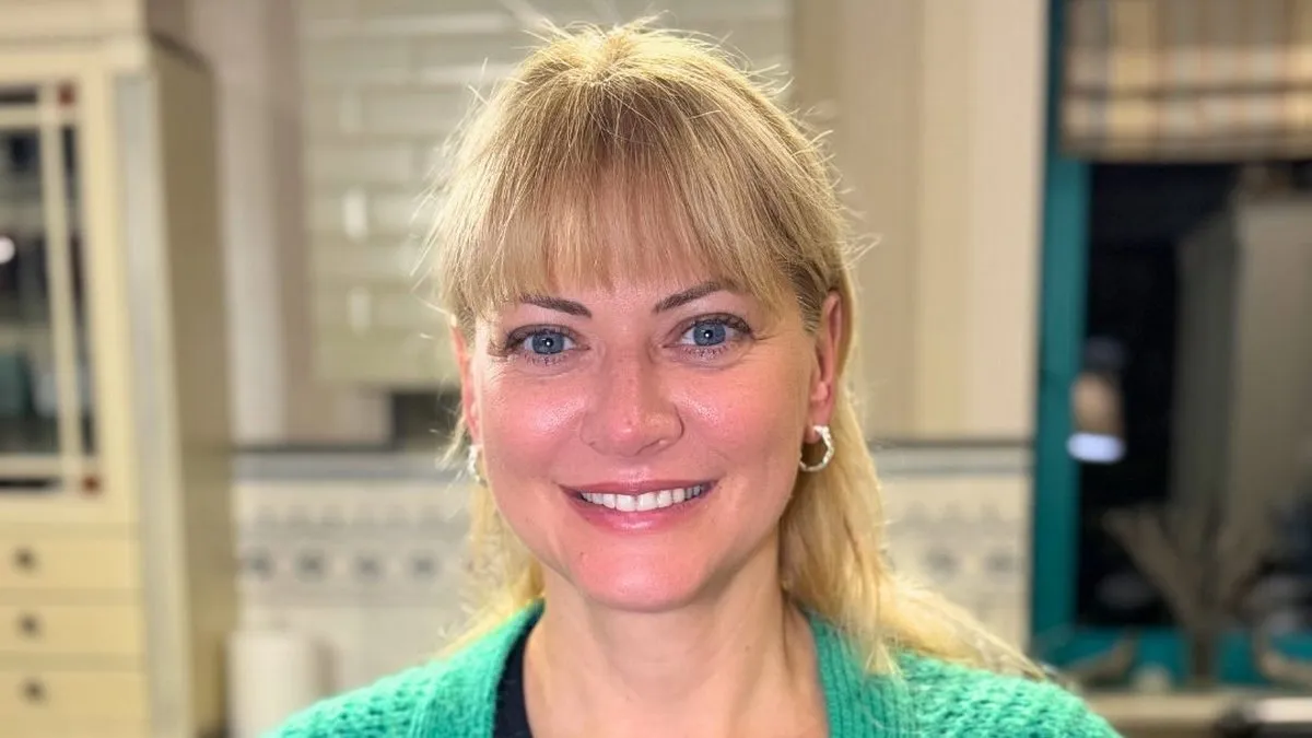 Медовик на сковороді: Тетяна Літвінова поділилася швидким рецептом