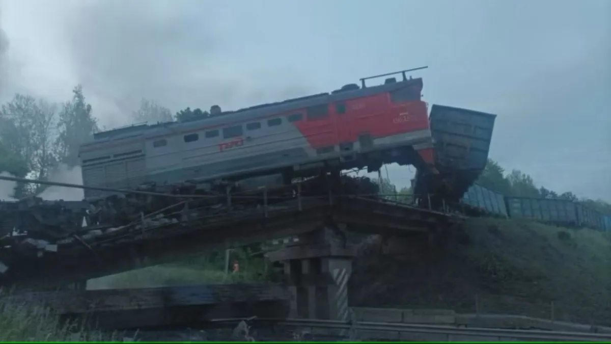 На Росії обвалилися два мости: є загиблі і постраждалі – що відомо
