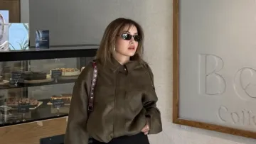 Хакі знову в моді: чому оливкова польова куртка стала must-have весни 2026 року