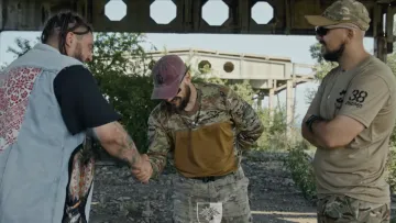 «Топи до кінця»: як автор хіта «Доброго вечора, ми з України» записав трек для морської піхоти