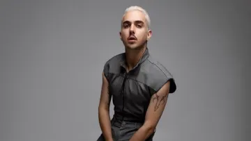 «Залишаю це місце Могилевській...»: українські зірки жартують над Melovin через зняття пісні з лонг-листа Нацвідбору