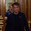Зеленський пожартував над Шоном Пенном: репліка президента про «Оскар» викликала посмішки у залі