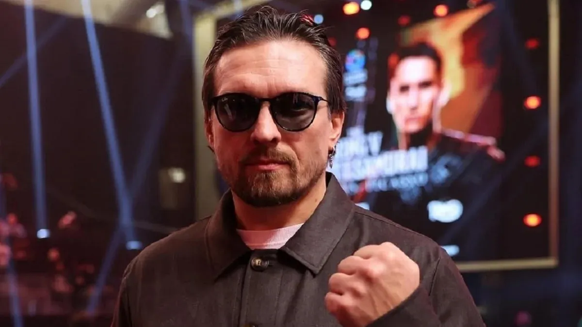 «Офіційно в режимі Bamboleo»: Усик станцював запальний танок і тонко натякнув на трилогію з Ф’юрі