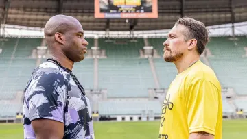 Усик готовий до бою з Дюбуа: український чемпіон повідомив про важливі новини з тренувального табору