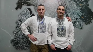 Ексменеджер братів Кличків поставив їх нижче за Усика: ось хто, на думку Бенте, найкращий боксер всіх часів