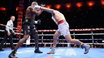 Усик нокаутував Дюбуа завдяки «Івану»: український чемпіон розкрив секрет успіху над британцем