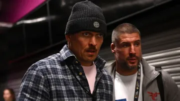 «Будете страждати»: Усик звернувся до фанів, видавши філософську тираду – відео