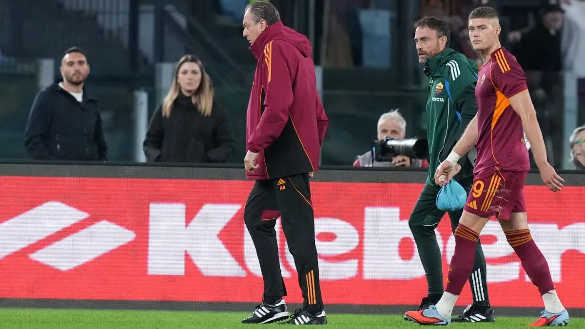 «Пропустить від чотирьох до...»: в Італії повідомили про строки відновлення після травми нападника Роми Довбика