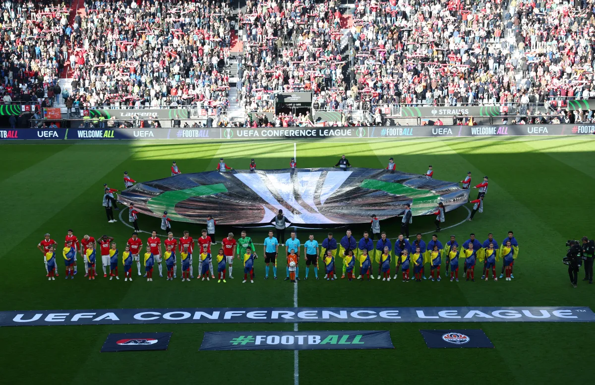 Початок матчу АЗ - Шахтар. Фото Getty Images