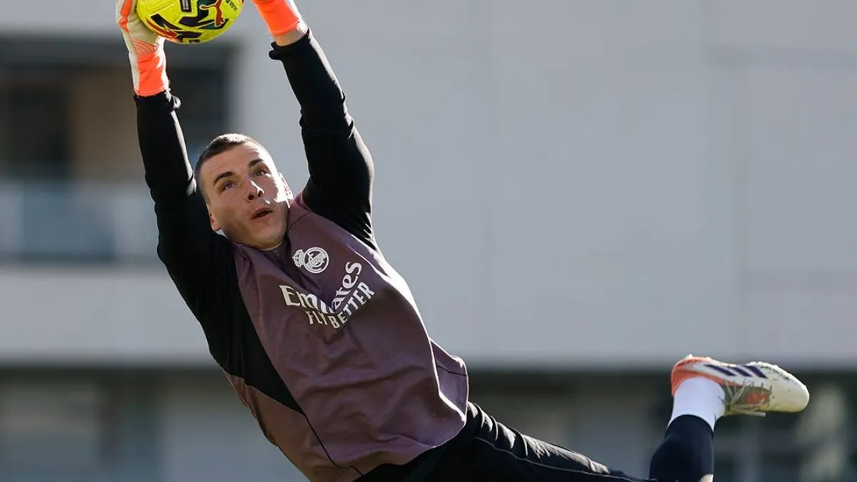 Лунін зацікавив клуб, де феєрив Шевченко: що може стати на заваді трансферу воротаря збірної України до Мілану