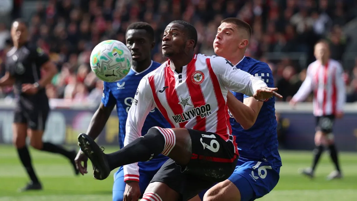 Українське дербі в АПЛ Брентфорд – Евертон завершилося нічиєю: хто отримав кращі оцінки Ярмолюк чи Миколенко