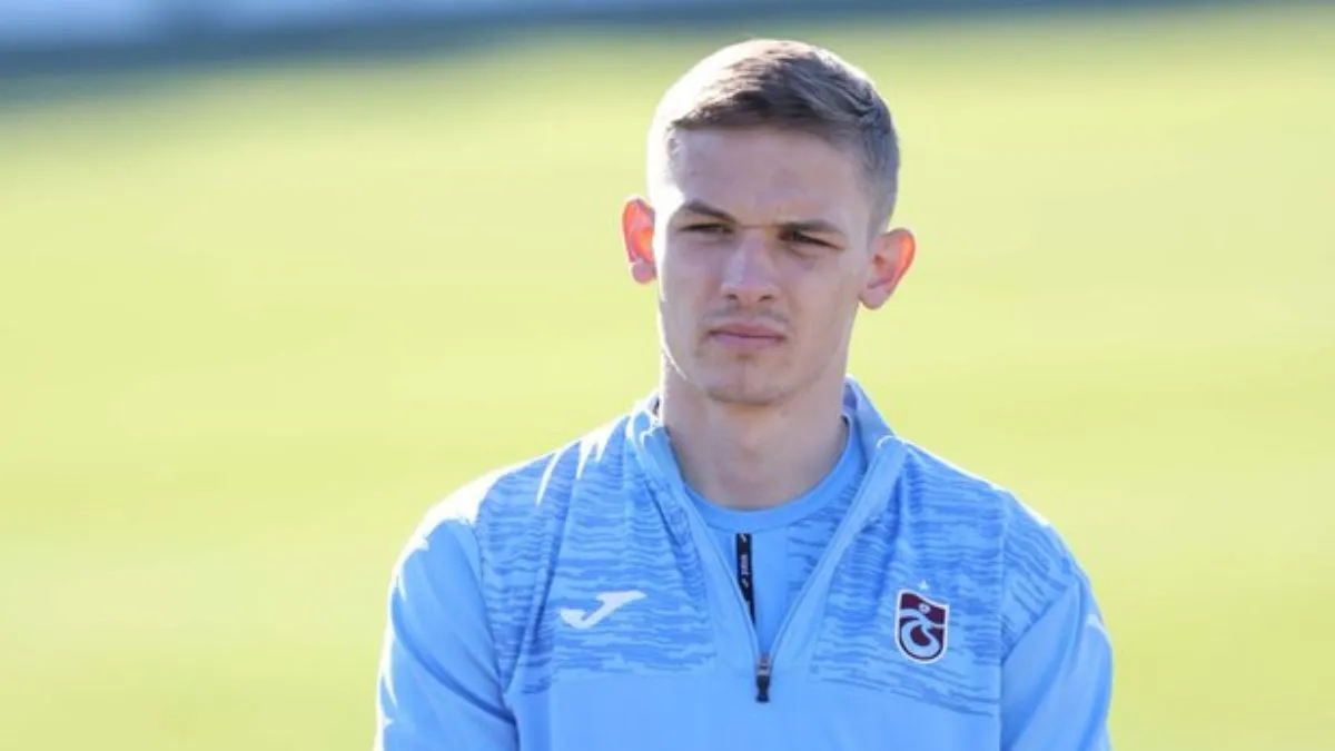 Нападник збірної України може підписати контракт з титулованим клубом з Бундесліги: мова не про Довбика