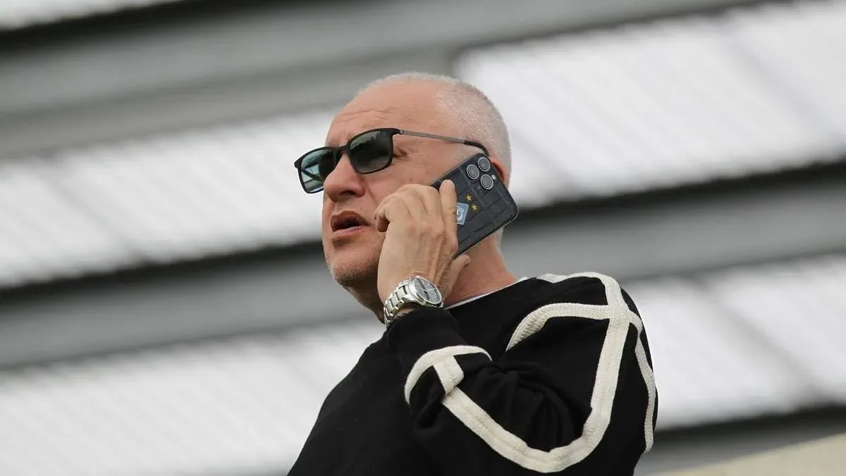 «Ми знаємо, хто за всім цим стоїть»: президент Динамо Суркіс поскаржився на суддівство у матчі з Шахтарем