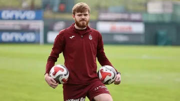 Український захисник визнаний найкращим у листопаді в одному з європейських чемпіонатів: це не Забарний