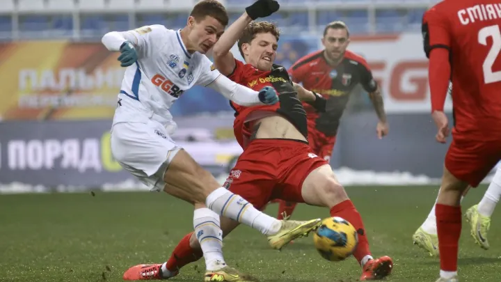 Сенсаційний підсумок року! Динамо та Шахтар не лідери: хто несподівано став зимовим чемпіоном УПЛ