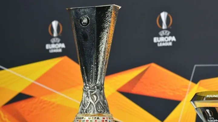 Турнірна таблиця Ліги Європи перед заключним туром: яке місце посідає Рома Довбика