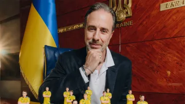Колишній асистент Шевченка, який має тату з гербом України: що відомо про головного тренера збірної Мальдеру