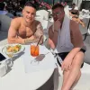 «На нігті – не дивитися»: Мілевський показав світлини з відпочинку і вразив станом ніг через футбол