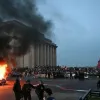 Підпали, розтрощені вітрини та феєрверки: у Парижі фанати своєрідно відсвяткували перемогу Забарного в ЛЧ