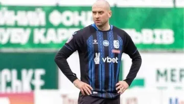 Ракицький втік зі свого клубу: головний тренер Чорноморця Григорчук розповів, чи повернеться футболіст